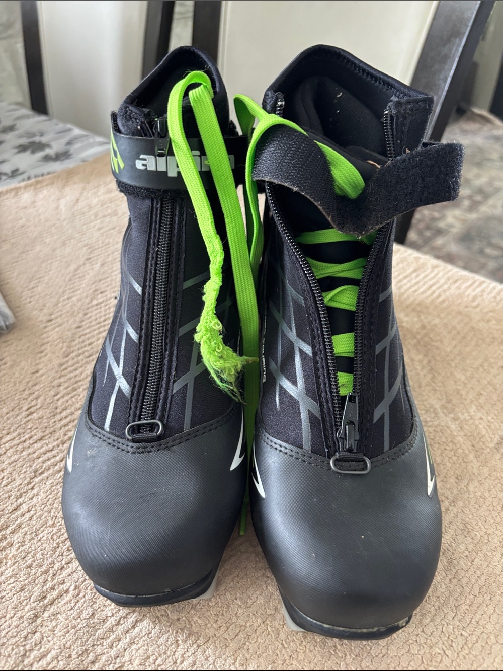 Alpine Men's Black and Neon Green Athletic Shoes